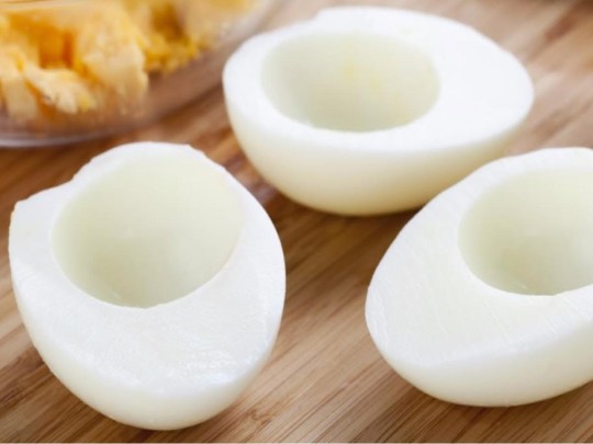 استفاده از سفیدی تخم مرغ برای درمان سوختگی، روش درمانی ای نادرست