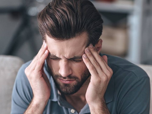 چگونه از سردرد ناشی از فشار چشم خلاص شویم؟