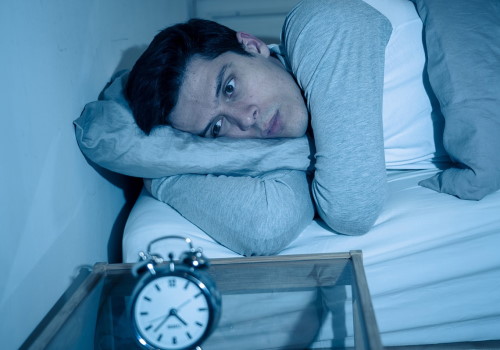 بی خوابی چیست و چگونه درمان می شود؟